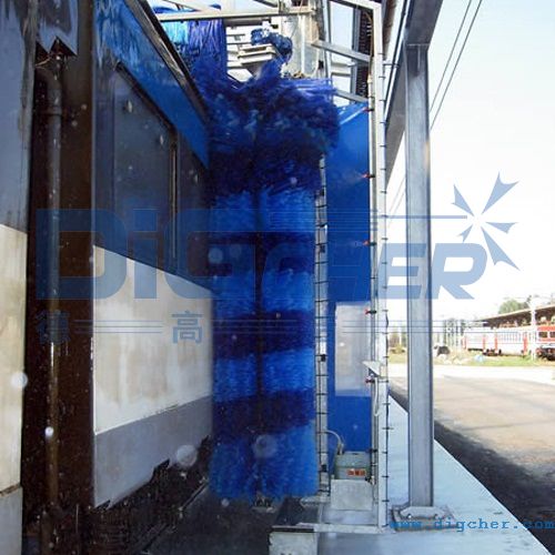 地鐵車輛側面刷洗